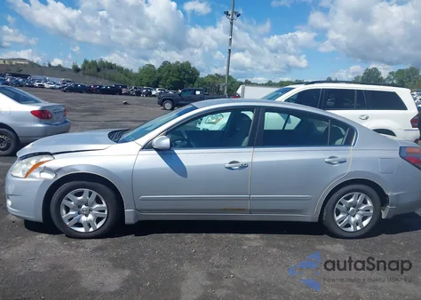 2012 Nissan Altima 2.5 S z USA, uszkodzony, nr VIN 1N4AL2AP6CN482232